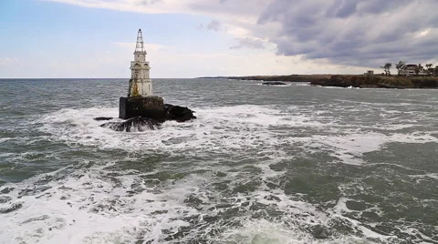 Lighthouse and seaway 스톡 동영상 42145758