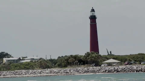 Lighthouse on the Beach 動画素材 35338464