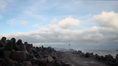 Lighthouse on breakwater. Stock-Footage 45000663