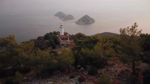 LIGHTHOUSE ON THE EDGE OF THE WORLD Vídeo Stock 188350212