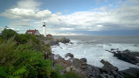 Lighthouse in Maine on Coast Vidéo 162052322