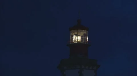 Lighthouse at night Video stock 7901619