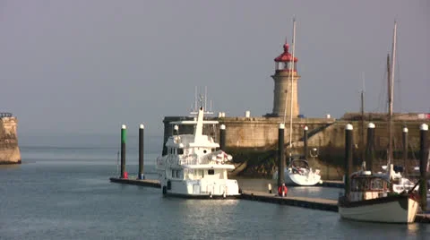 Lighthouse at Ramsgate harbor 動画素材 23197932