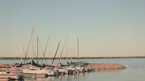 Lighthouse at Sunrise Stockbeeldmateriaal 150140651