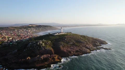 Lighthouse at sunrise Video stock 183183620