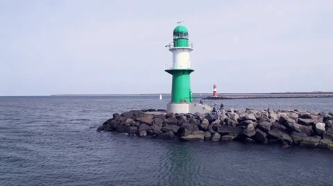 Lighthouse in warnemuende 스톡 동영상 37527377