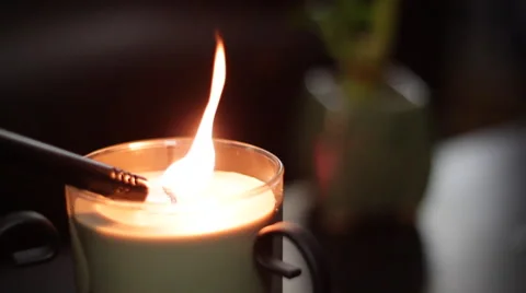 Lighting Candle 動画素材 46130731