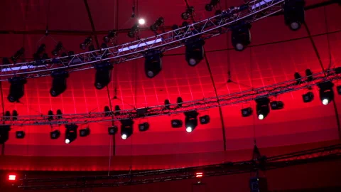 Lighting at the concert stadium 스톡 동영상 154870943