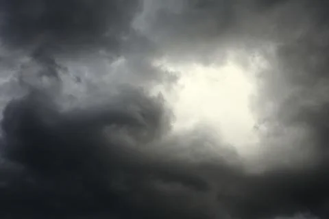 Lighting in the dark thunderstorm clouds Fotos Stock