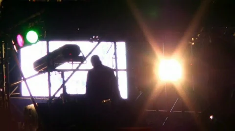 Lighting engineer working Stock-Footage 518842