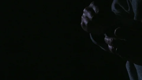 Lighting Match - Fire in Slow Motion 120fps Vidéo 118885948