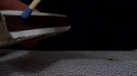 Lighting matches Vídeo Stock 41358429