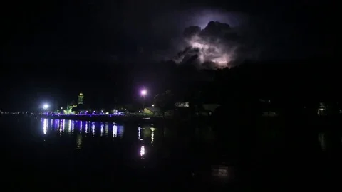 Lightning appearance on day 動画素材 75300341