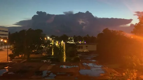 Lightning in big cloud Stock Footage 147901296
