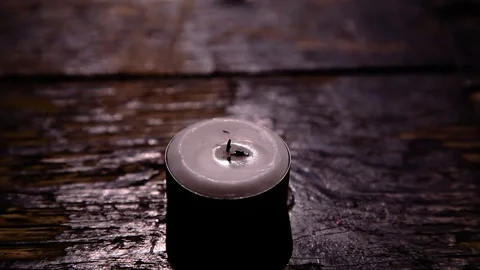 Lightning a candle Видео 73932248