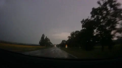 Lightning 動画素材 8682194