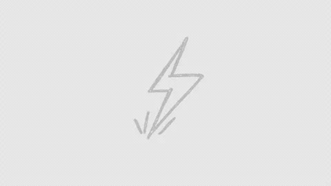 Lightning icon chalk drawing. Video clip with alpha channel. Vidéo 332511906