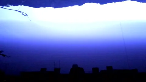 Lightning at night (slowmo) Video stock 274058877