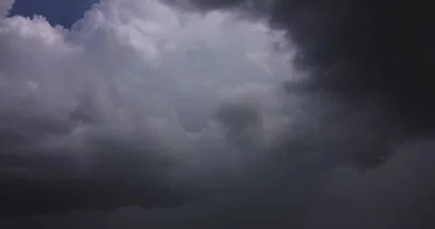 Lightning Storm Rolling Over (2160p 25fps) Stock Footage 167433655