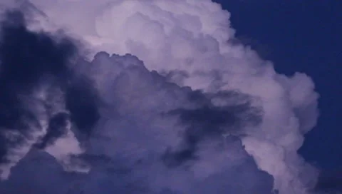 Lightning_02 Stock Footage 8651329