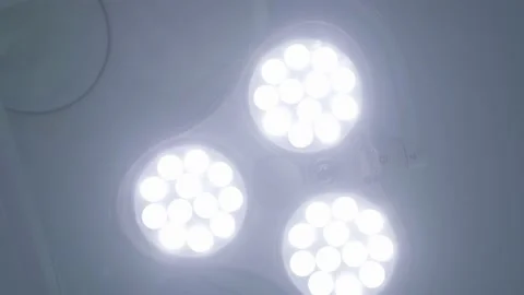 Lights above the surgery table is turned off, view from below Vídeos de archivo 197059112