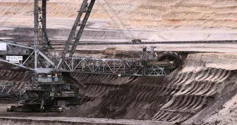 Lignite opencast mine Video stock 126044355