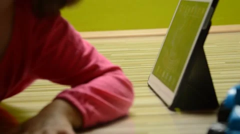 Liittle girl using tablet pc Stock Footage 41462183
