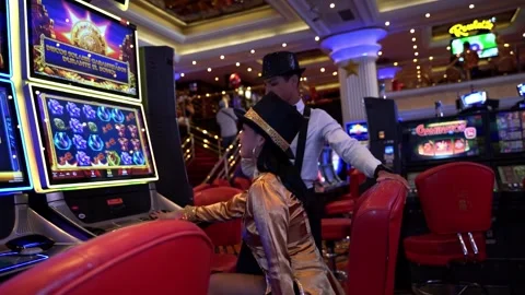 Lima, Peru, March 04, 2026: Row of slot machines with neon lights in casino 库存影片 332511276