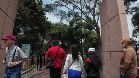 Lima, Peru - March 14, 2026 - walking in the neighborhood of Miraflores 動画素材 336907501