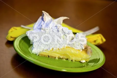 Lime meringue pie Stock Photos