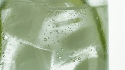 Lime in Soda03 Stock Footage 106710373