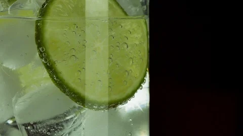 Lime in Soda07 Stock Footage 106710910