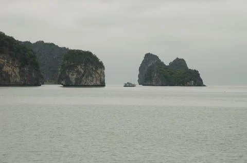 Limestone cliffs in Lan Ha Bay. Stock Photos