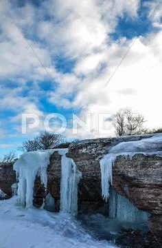Limestone cliffs Stock Photos