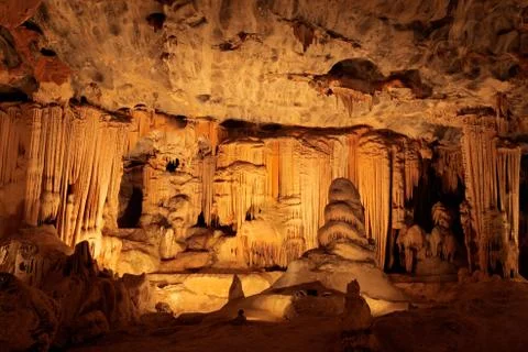 Limestone formations in the main chamber of the Cango caves, South Africa Stock Photos