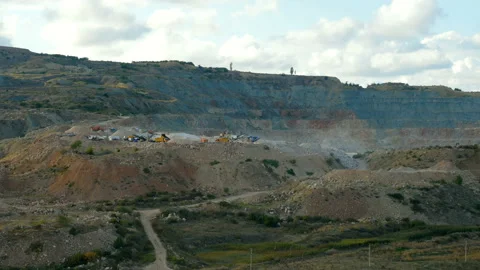 Limestone mining. Video stock 98092721