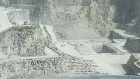 Limestone Quarry Stockbeeldmateriaal 78180024