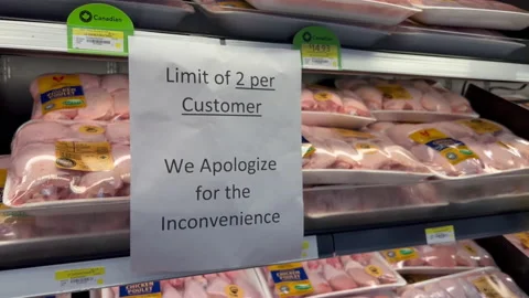 Limit of 2 per customer note inside Walmart store 스톡 동영상 165878324