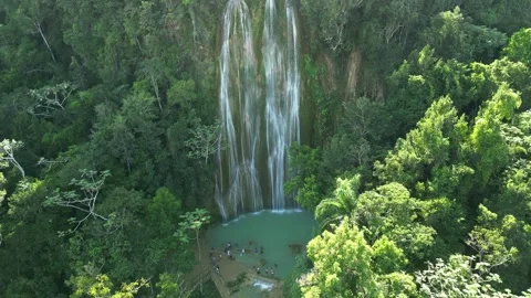 Limon waterfall final panorama 23 Video stock 328372058