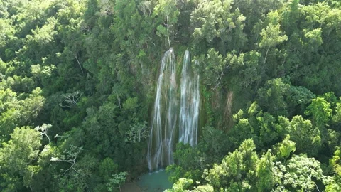 Limon waterfall valley view 14 스톡 동영상 328372762