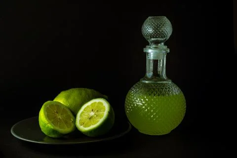 Limoncello licor de limón tradicional italiano hecho en casa Stock Photos
