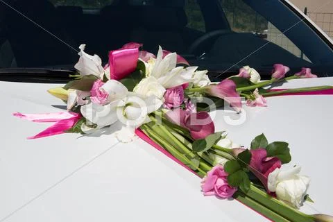 Limousine, decorated with flowers - white and pink Stock Photos