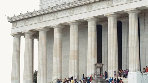 Lincoln Memorial moving Stock Footage 107005326