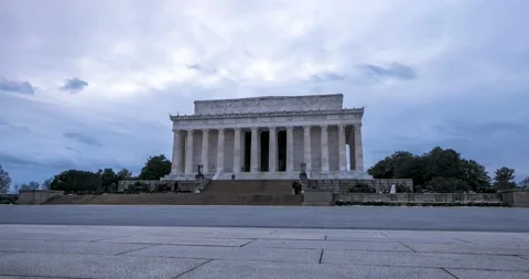 The Lincoln Memorial in winter Stock Footage 147790946