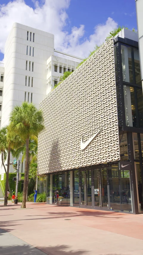 Nike Store Miami Beach Lincoln Road 4k Stock Video Pond5