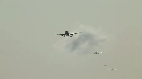 A line of Aircraft Queue up to land at busy airport 스톡 동영상 52330434