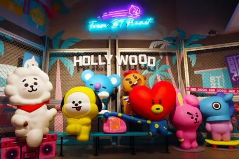 LINE FRIENDS and BT21 Pop-up Store in Hollywood Stock Photos