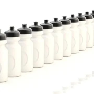 Line of plastic drinking bottles Ilustração Stock