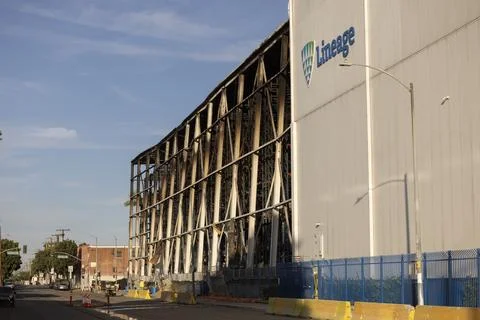 Lineage Warehouse Fire Aftermath Boyle Heights Stock Photos