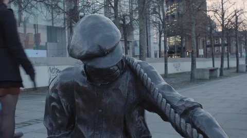 The Linesman Statue, Dublin Stock Footage 123764032